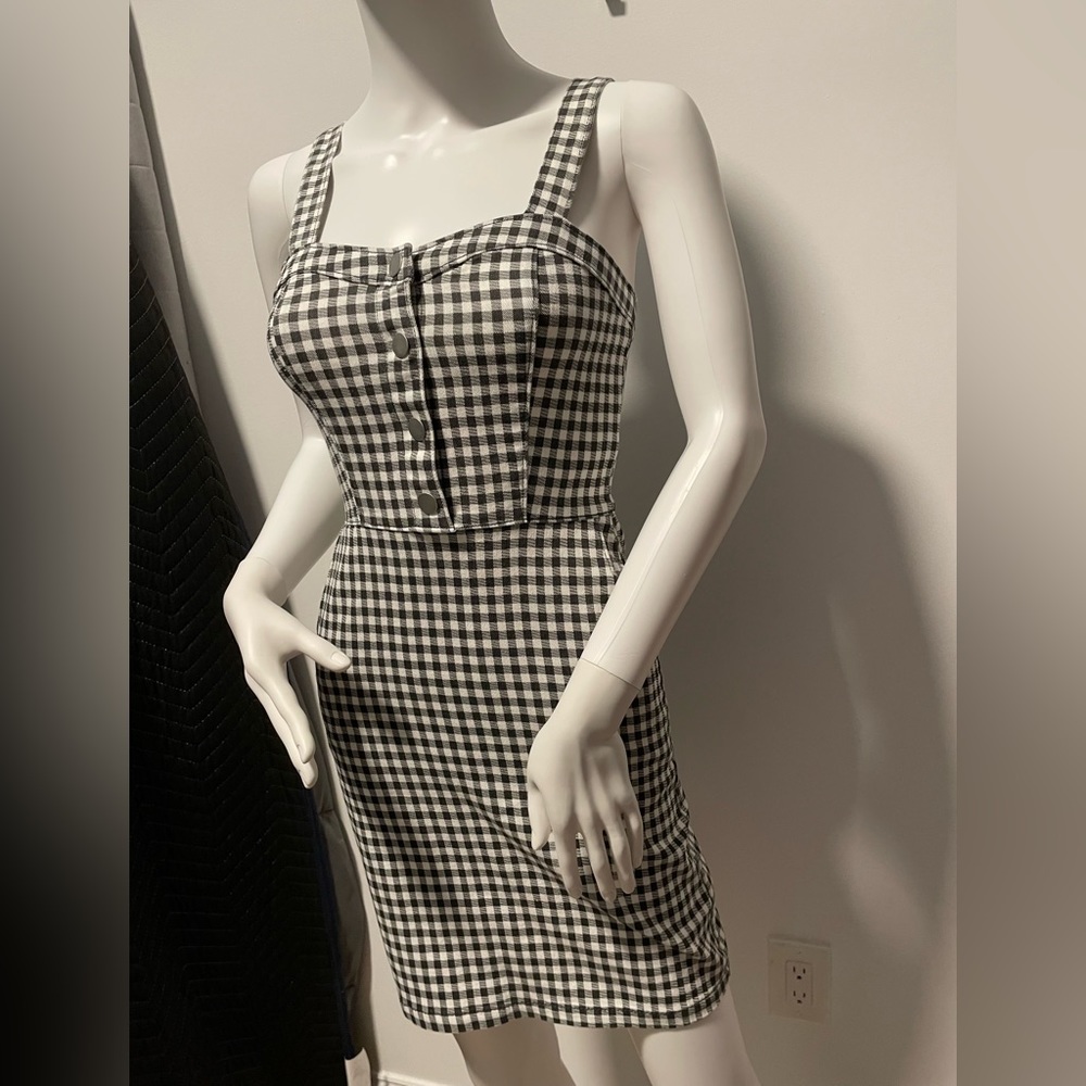 Black & White checked Dress - Picture 8 of 9